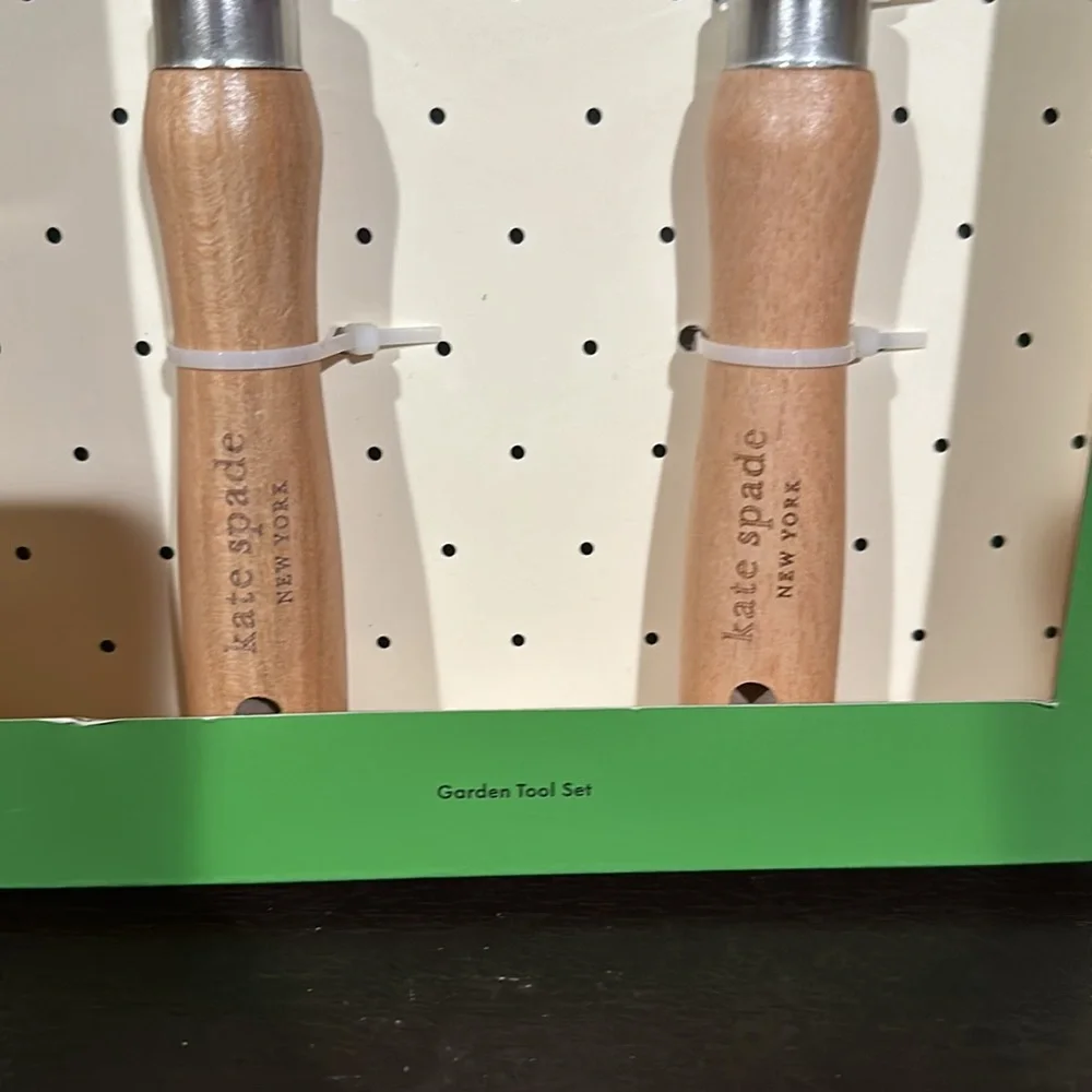 Kate Spade New Navy Dots garden tool set - Picture 2 of 4